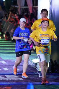 BIB: 3619, 4388
                            <button type="button" onclick="openModal(26256538)" class="btn btn-primary btn-sm float-right btn-popup" data-toggle="modal" data-target=".modal-high-quality">
                        <i class="fas fa-shopping-cart"></i> Add to Cart
                    </button>
                                            <button type="button" onclick="isThisMe(26256538, true)" class="btn btn-success btn-sm float-right btn-popup btn-isme hidden" data-toggle="tooltip" data-placement="bottom" title="นี่คือรูปของคุณใช่ไหม คลิกที่นี่เพื่อเอาเข้าอัลบั้ม">
                        <i class="fas fa-plus"></i> Add to album
                    </button>
                    <button type="button" onclick="isThisMe(26256538, false)" class="btn btn-warning btn-sm float-right btn-popup btn-isnotme hidden">
                        <i class="fas fa-ban"></i> Remove from album
                    </button>